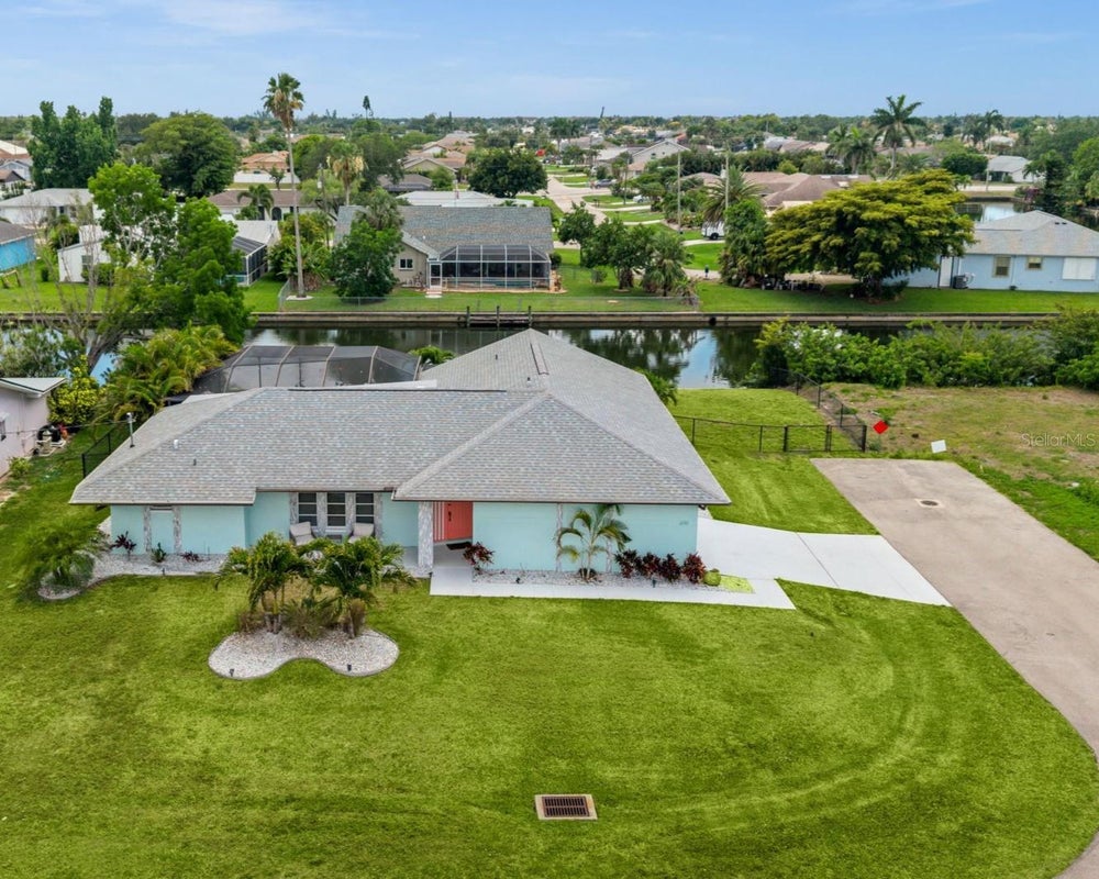 Cape Coral Canal Home property listing