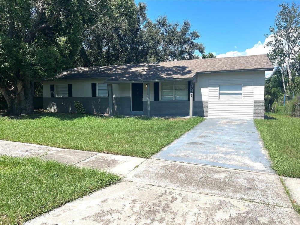 7927 Arabian Place, Orlando, FL 32818 MLS O6137646 Coldwell Banker