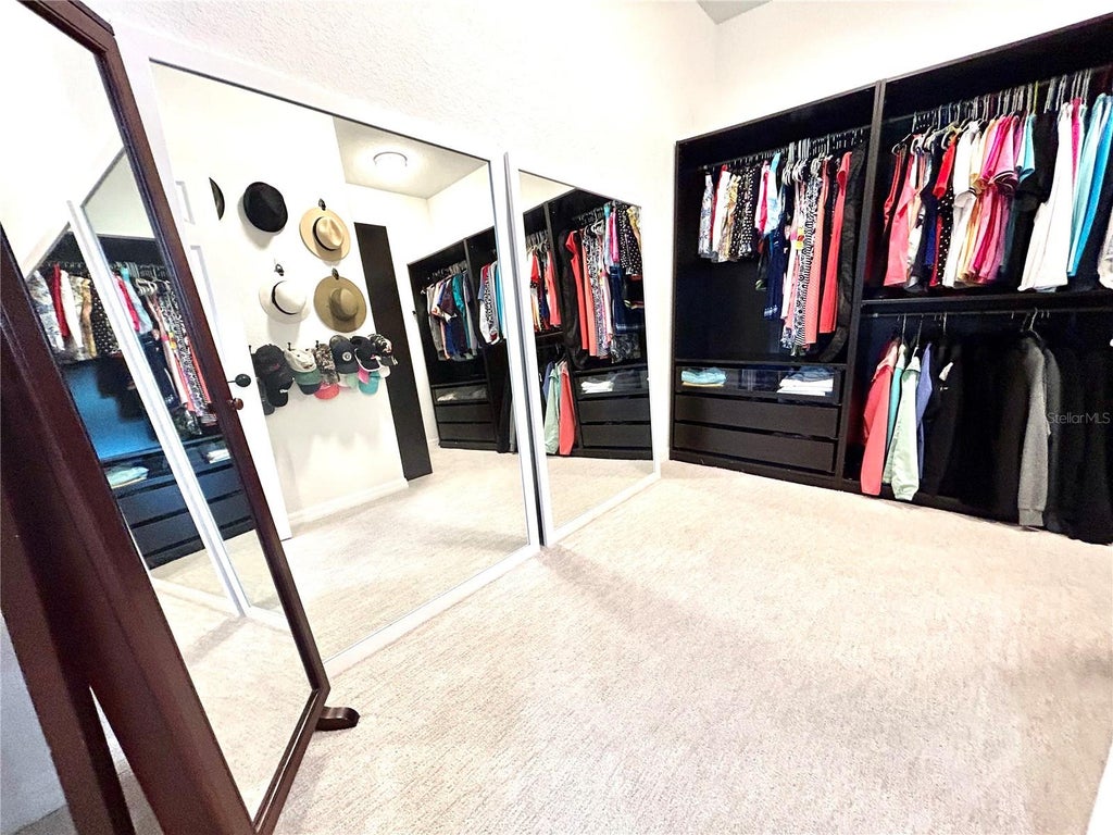 LetsTalk: Walk-in wardrobe designs for smart luxury homes