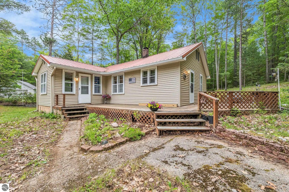 11396 Hillcrest Boulevard, Kalkaska, MI 49646 MLS 1923137 Coldwell