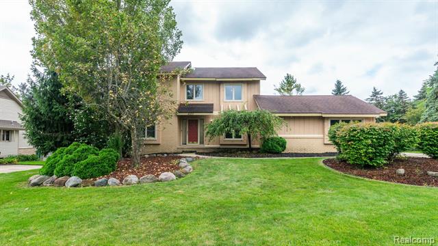 2401 W. Wattles Rd Troy, MI 48098 home for sale, MLS#20230085197