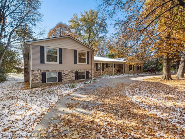 2779 W Wattles Rd, Troy, MI 48098 - MLS 20230046266 - Coldwell Banker