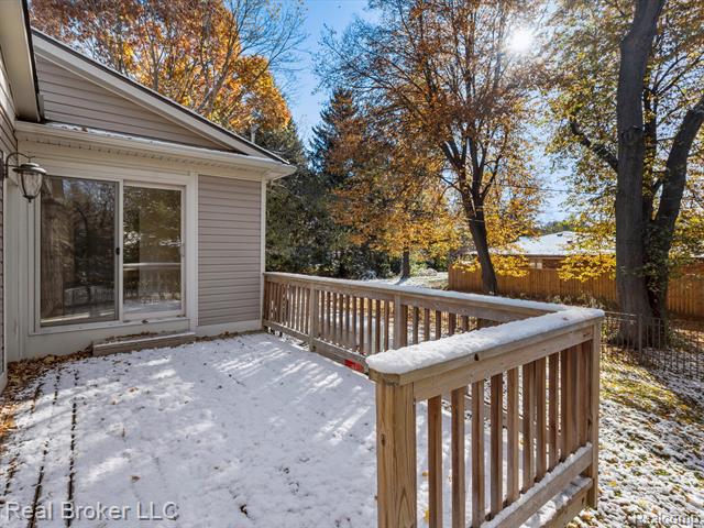 2779 W Wattles Rd, Troy, MI 48098 - MLS 20230046266 - Coldwell Banker