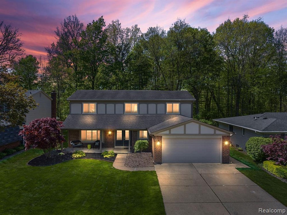 46289 Spinning Wheel, Canton, MI MLS 60213485 Coldwell Banker