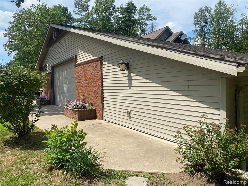 7762 W 50, Cadillac, MI - MLS# 60244156 - Coldwell Banker