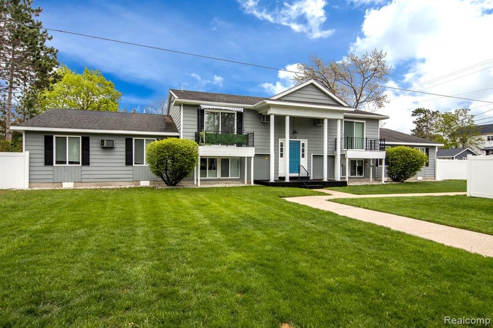 1021 Centre 9, Traverse City, MI MLS 60307083 Coldwell Banker