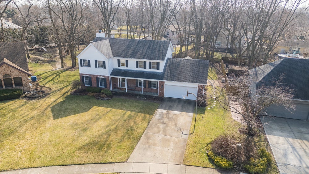 256 Lake Lawn Court, Joliet, IL 60435 MLS 11991001 Coldwell Banker