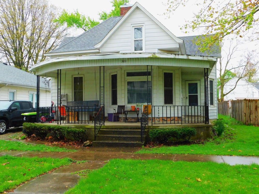 305 E Elm Street, Fairbury, IL 61739 MLS 12037518 Coldwell Banker