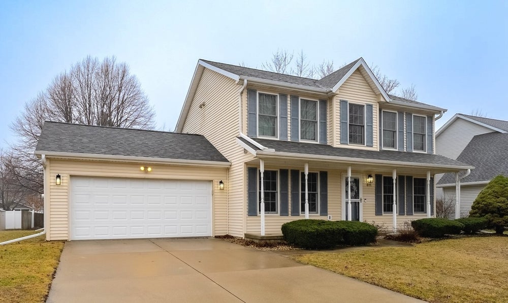 Normal Gl Listings 811 Landau Lane, Normal, IL 61761 - MLS# 12579509 - Coldwell Banker