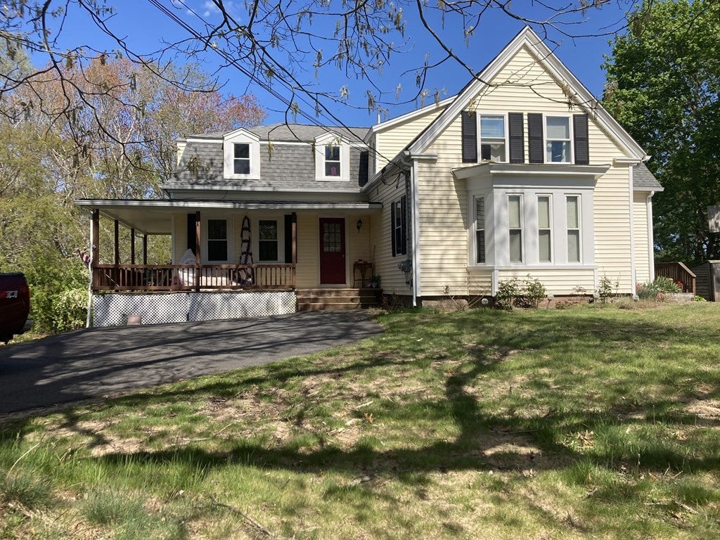 1048 Main St, Hanson, MA 02341