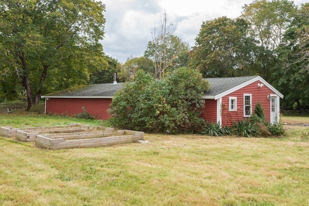 1048 Main St, Hanson, MA 02341, MLS #73185546