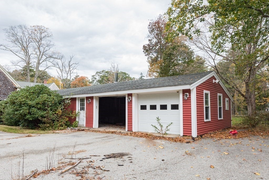 715 High St, Hanson, MA 02341 - MLS 73057741 - Coldwell Banker