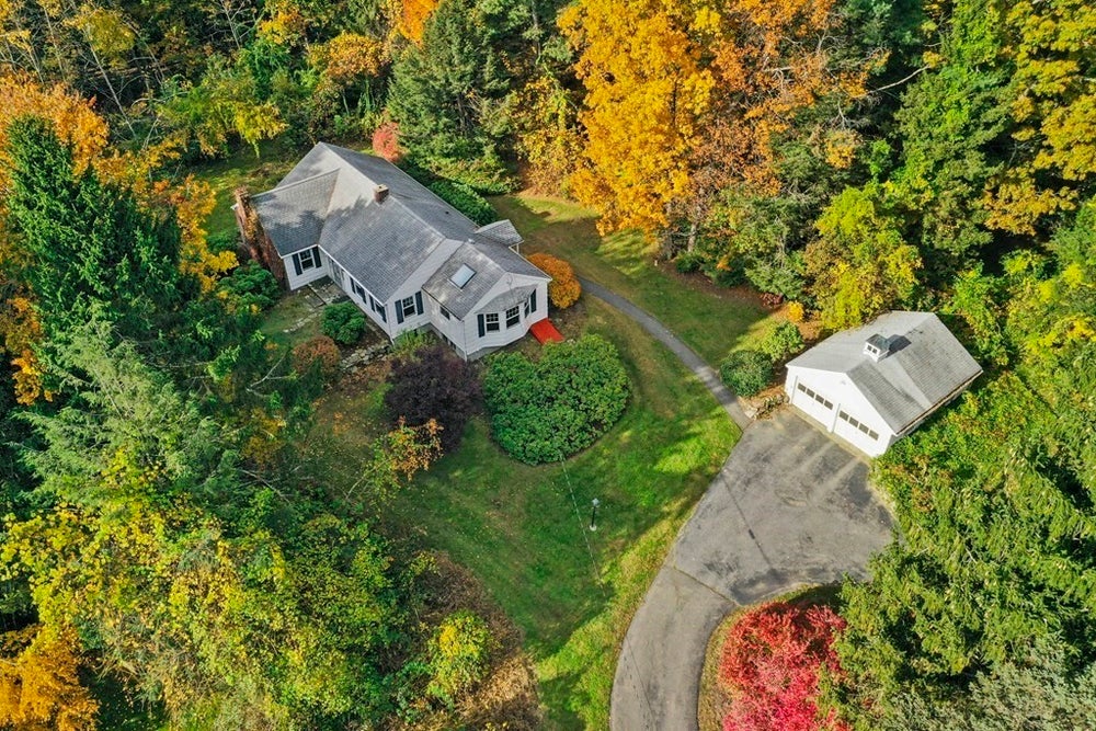 3 Blueberry Lane, Holden, MA 01520 MLS 73185880 Coldwell Banker