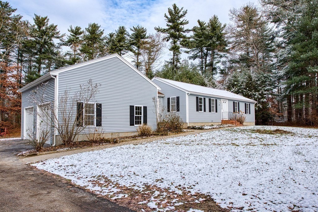 282 King Street, Hanson, MA 02341 - MLS# 73144766 - Coldwell Banker