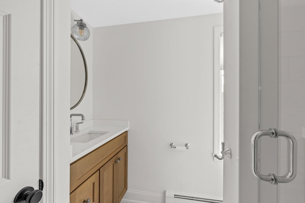 Listing View 26