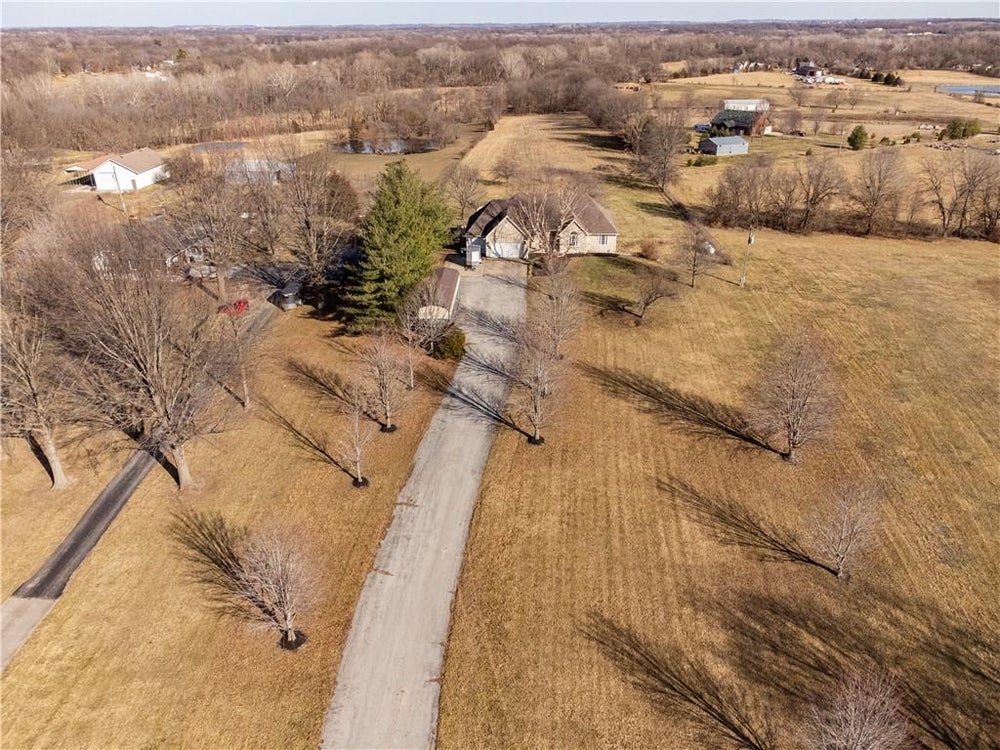 3619 S Ketterman Road, Oak Grove, MO 64075 MLS 2471906 Coldwell Banker