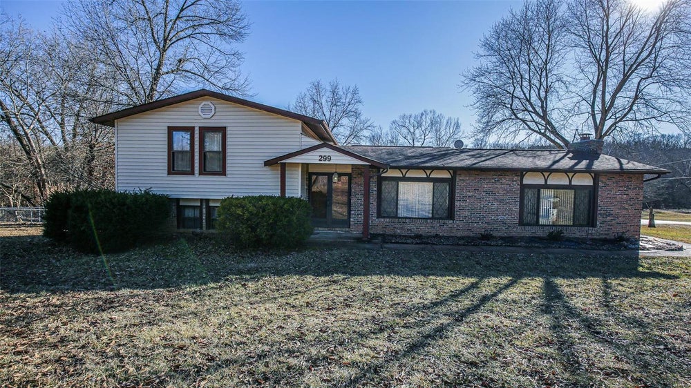 299 Lembeck Lake Road, De Soto, MO 63020 MLS 24003282 Coldwell Banker
