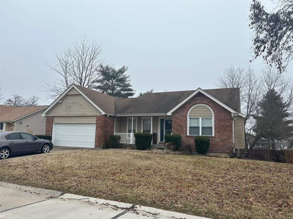 3016 Country Knoll Drive, St Charles, MO 63303 MLS 24006784