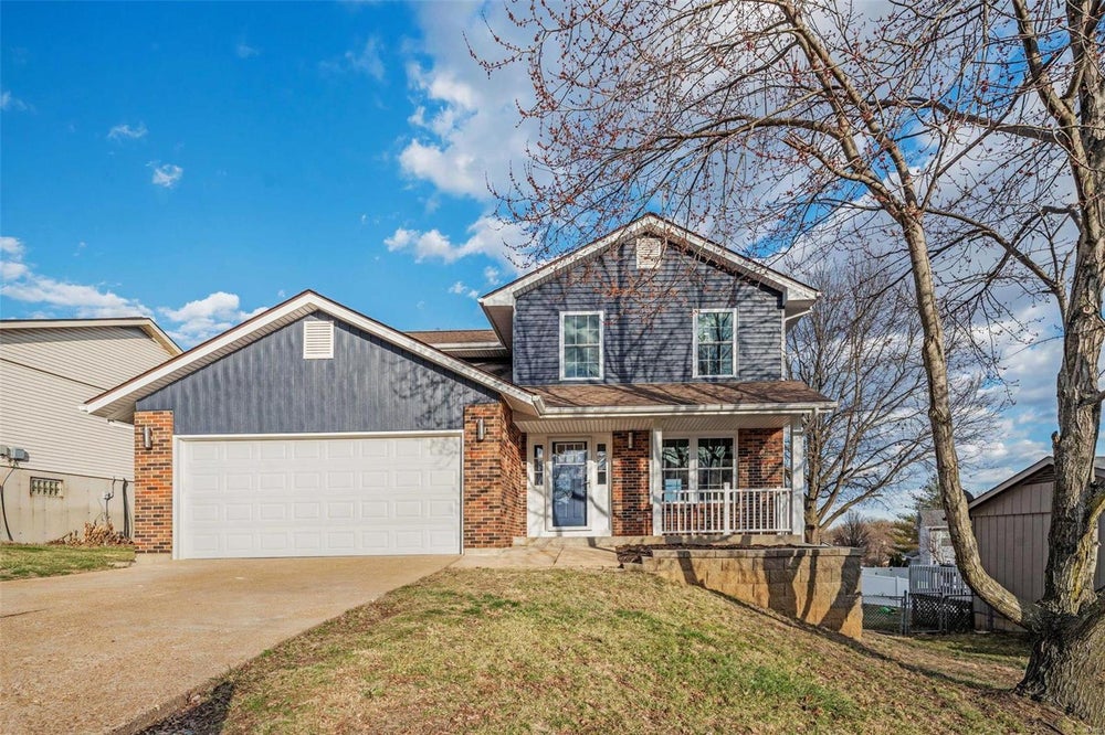 2915 Shelley Lynn Drive, Arnold, MO 63010 - MLS# 24011103 - Coldwell Banker