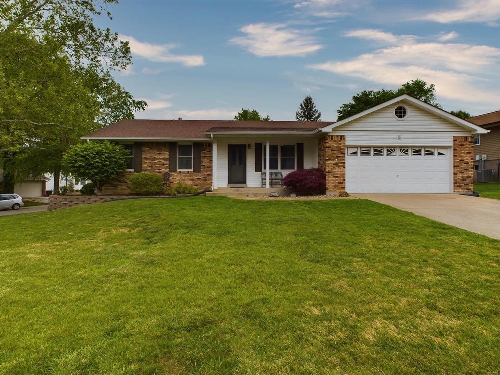 10 Eagle View Court, St Peters, MO 63376 MLS 24024455 Coldwell Banker