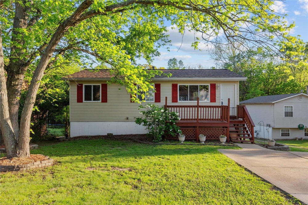 18 Ivy Lane, Festus, MO 63028 MLS 24026396 Coldwell Banker