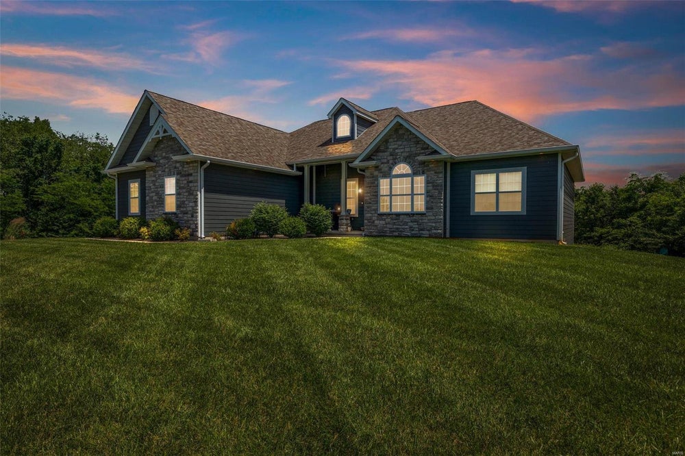 32 Lakewood Lane, Farmington, MO 63640 MLS 24033505 Coldwell Banker