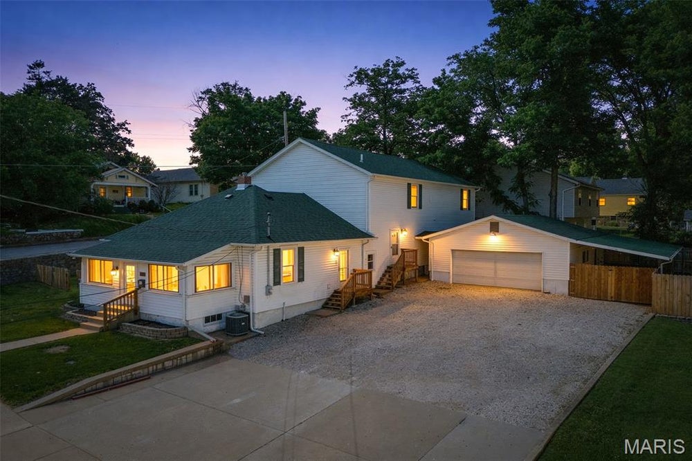 331 Central Avenue, Festus, MO 63028 - MLS# 26022736 - Coldwell Banker