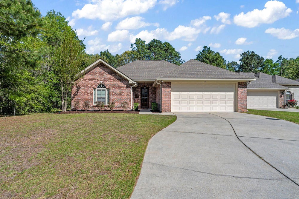 131 Shadow Ridge, Hattiesburg, MS 39402 MLS 137396 Coldwell Banker