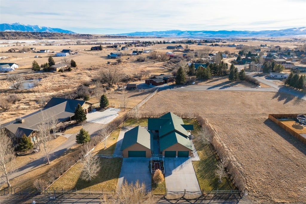 325 W Grizzly Street, Ennis, MT 59729 - MLS# 389481 - Coldwell Banker