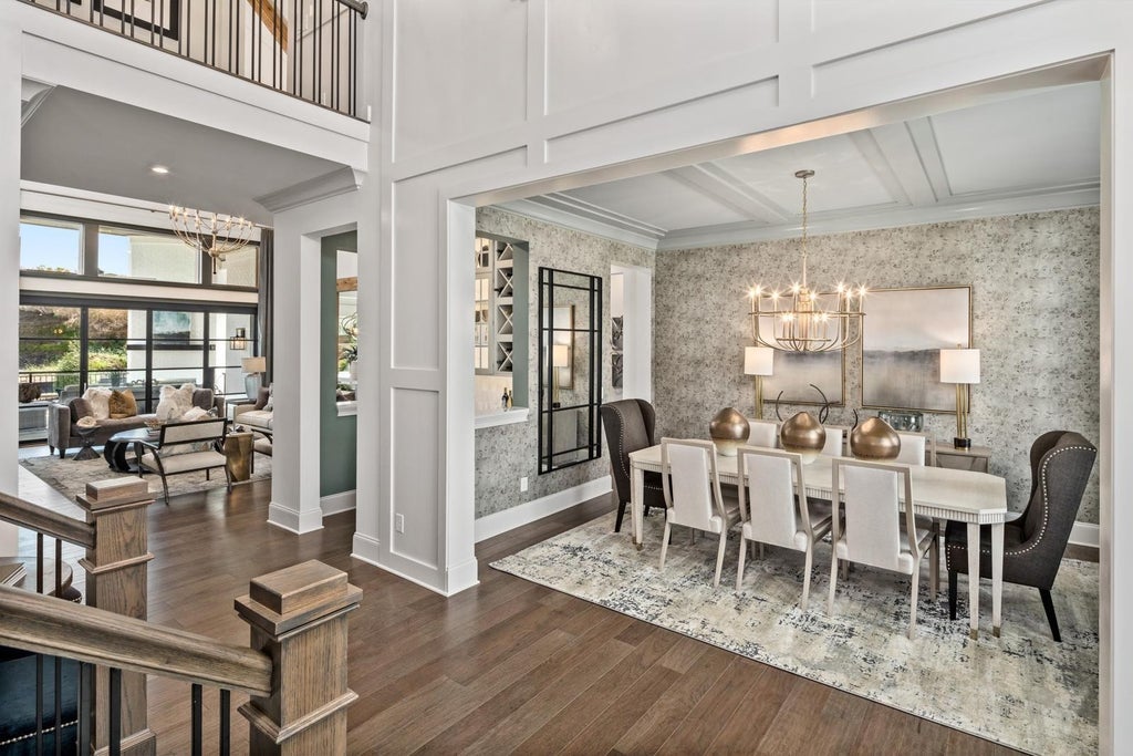 https://images-listings.coldwellbanker.com/NASHVILLE/25/83/99/8/_P/2583998_P04.jpg?width=1024