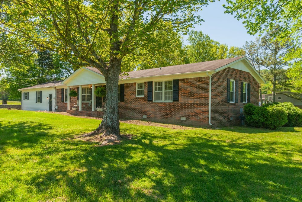 619 Red Bud Ln, Pulaski, TN 38478 MLS 2647366 Coldwell Banker