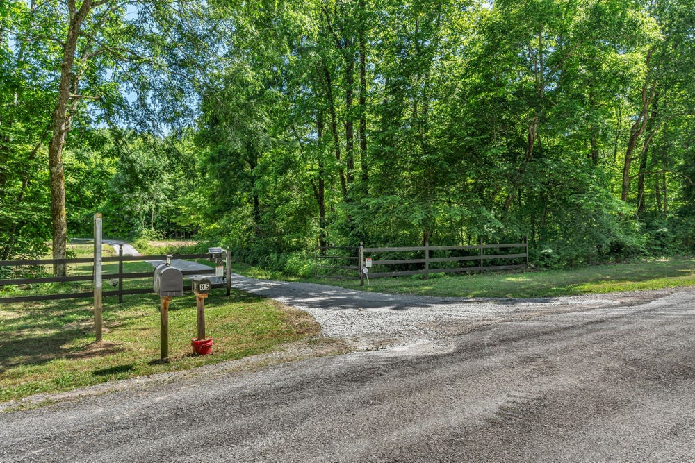 101 Anderson Creek Road, Summertown, TN 38483 - MLS# 2885480 - Coldwell ...