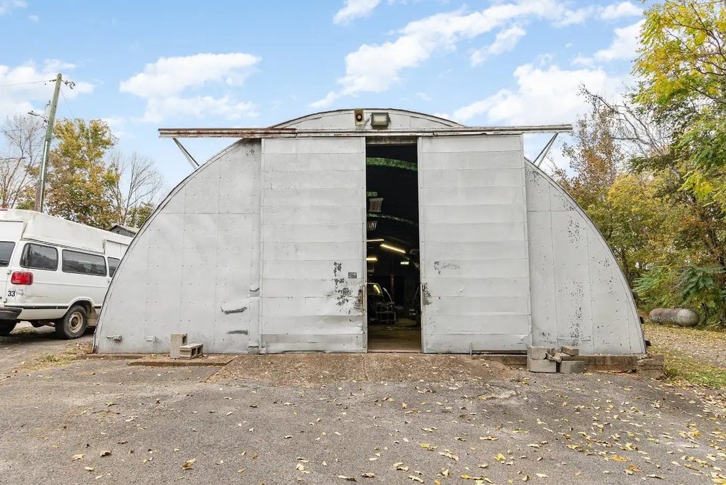 298 Tobacco Rd, Clarksville, TN 37042 - MLS# 3225932