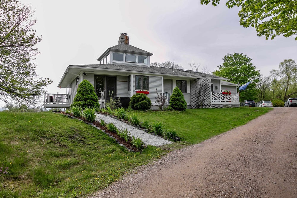 7 John Stark Road, South Hero, VT 05486 MLS 4995551 Coldwell Banker