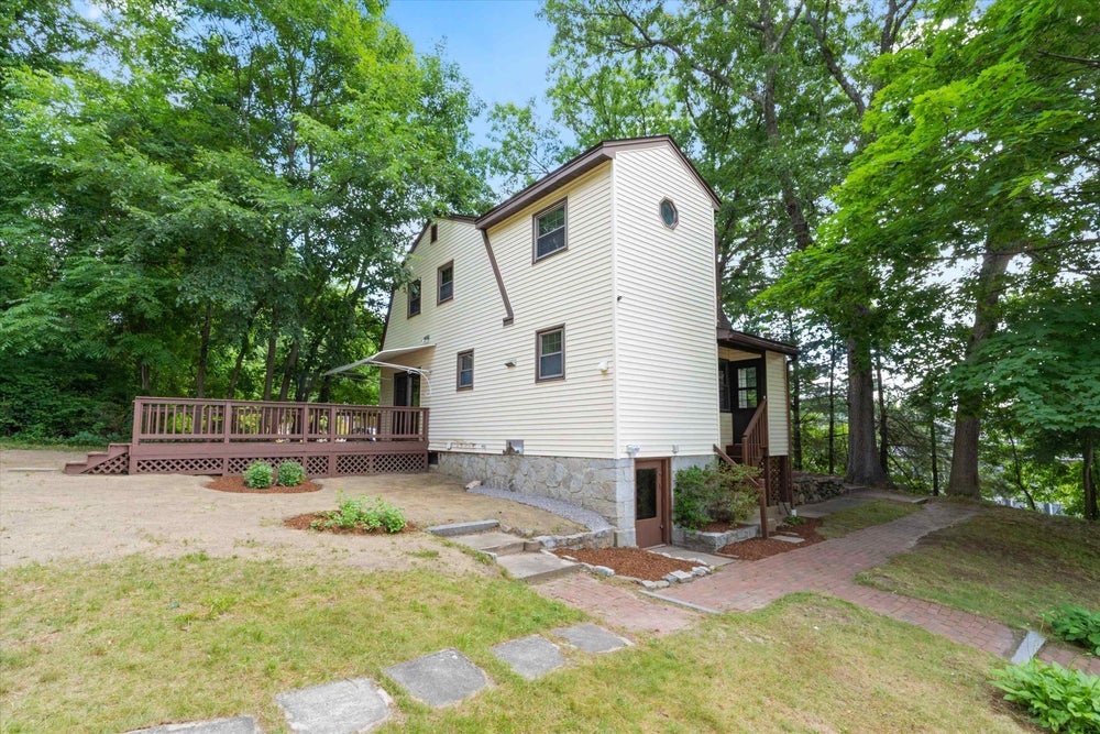 752 Mammoth Road, Manchester, NH 03104 MLS 5004147 Coldwell Banker