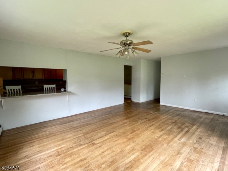 Listing view 3