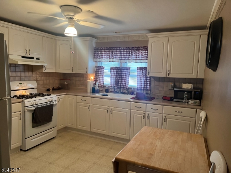 Listing view 3