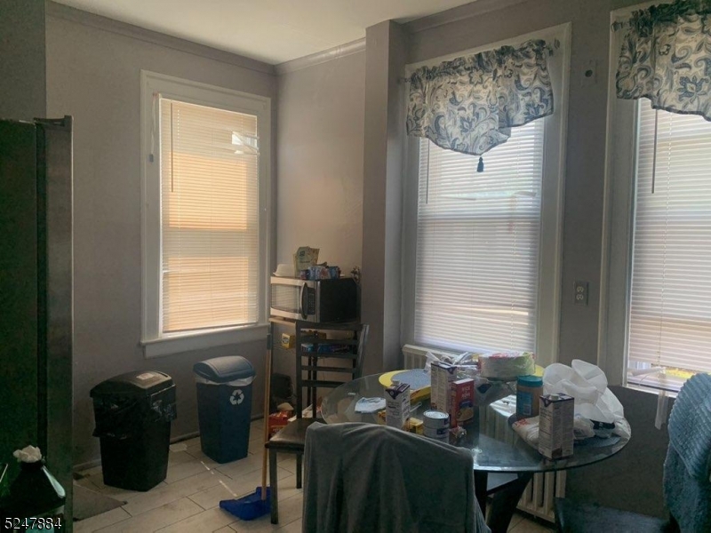 Listing view 2