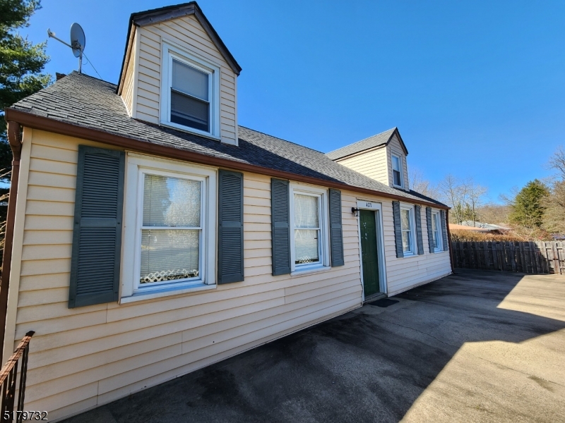Listing view 2