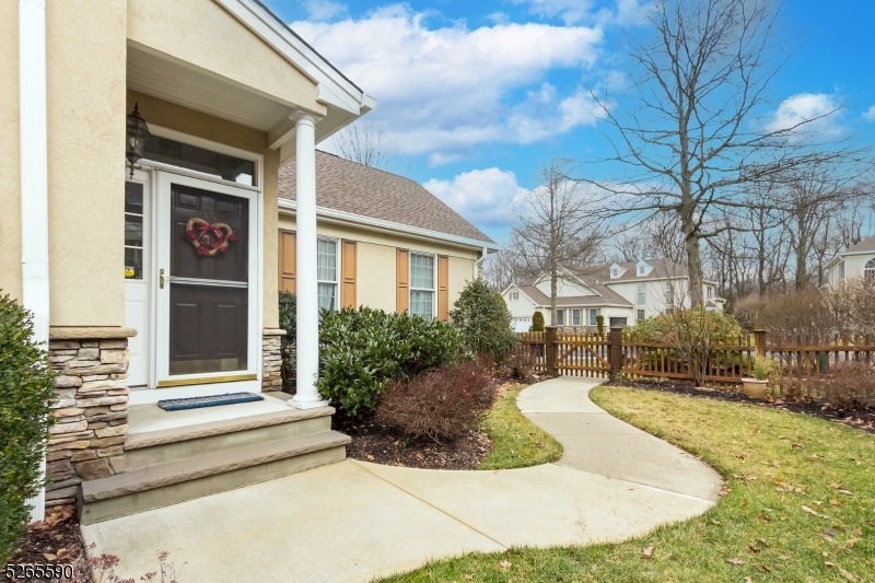 23 Wyckoff Way, Chester Twp., NJ 07930 MLS 3883994 Coldwell Banker