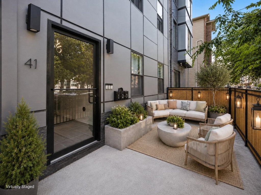 41 Beacon Ave Unit 2