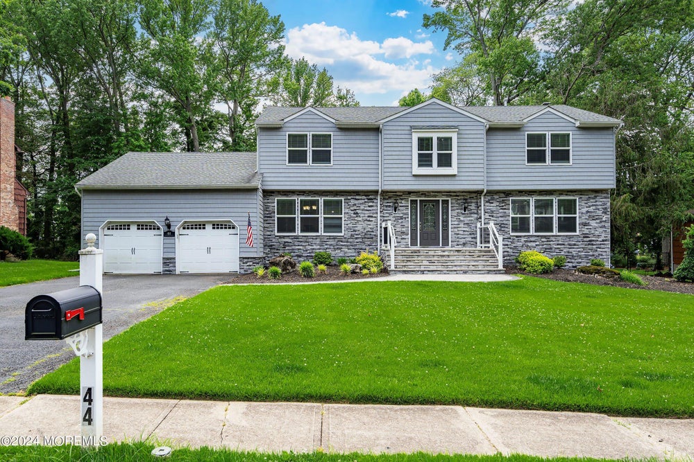 44 Vista Drive, NJ 07751 MLS 22416014 Coldwell Banker