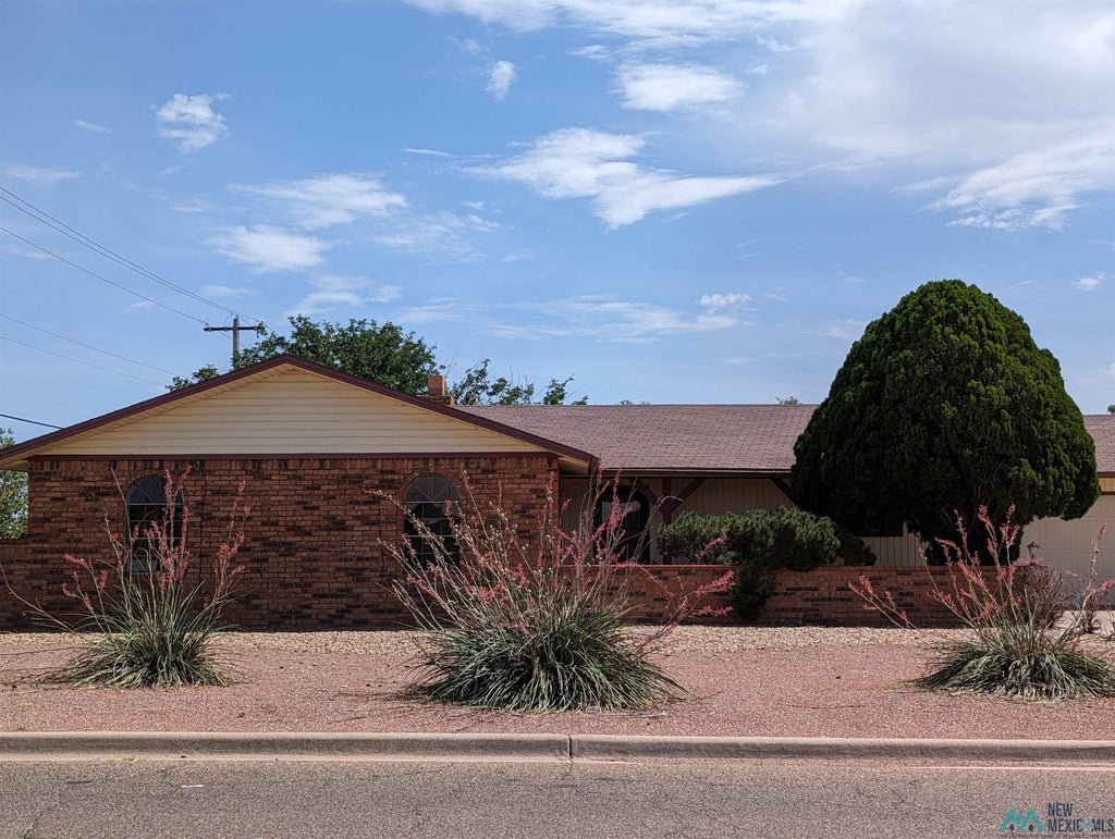 2208 Axtell St, Clovis, NM 88101, MLS# 20240088