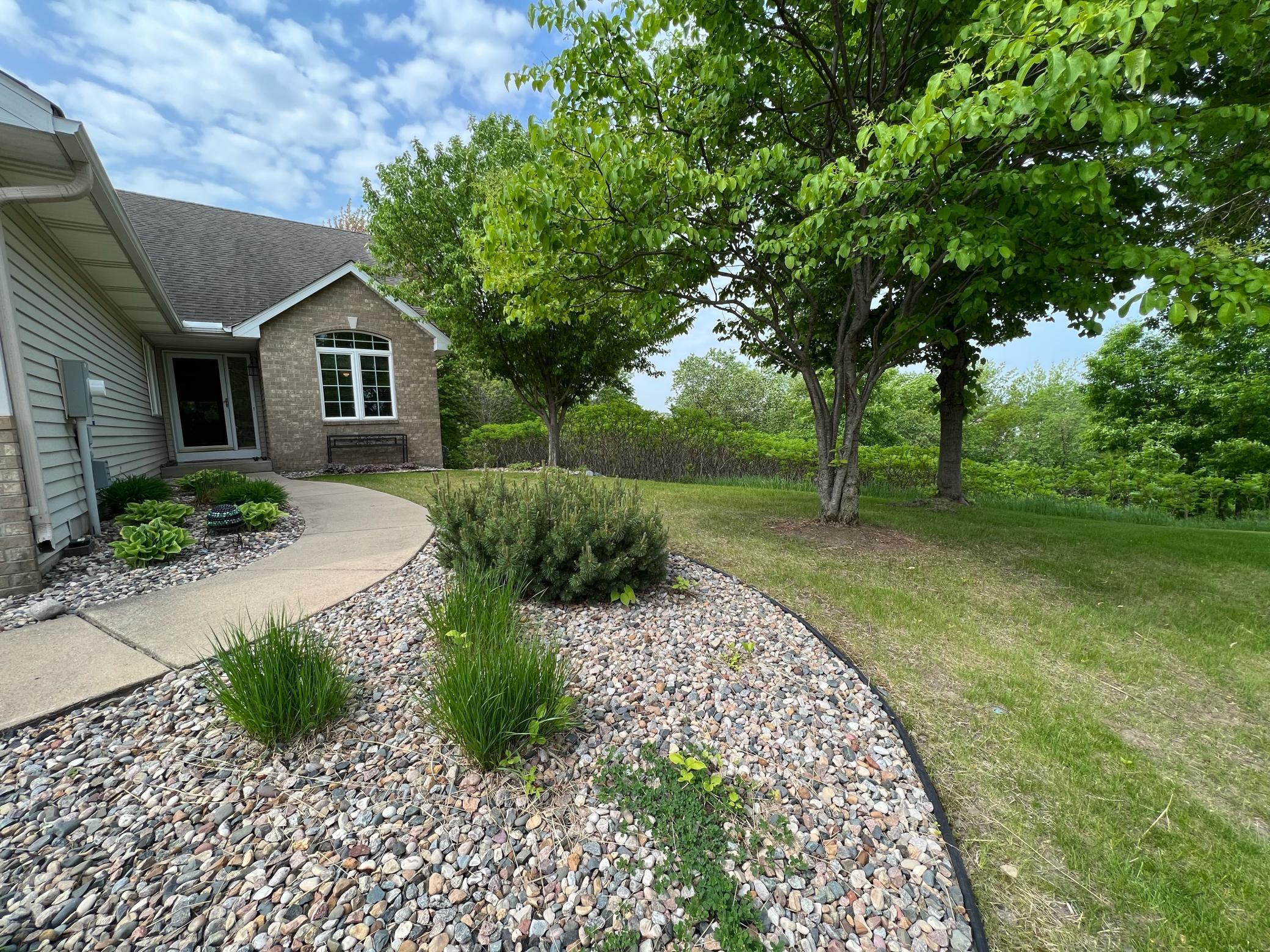 River Rock Lawn and Landscaping