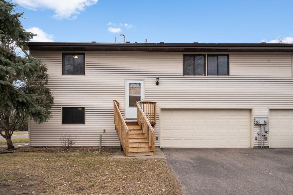 Cedar Green - Apartments in Blaine, MN