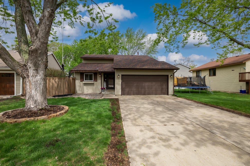 5635 Albert Street, Shoreview, MN 55126 MLS 6532845 Coldwell Banker