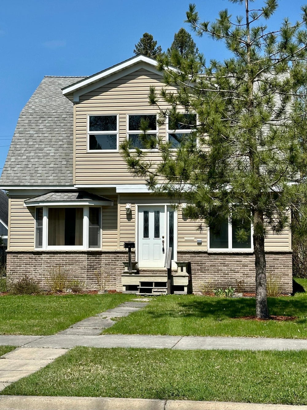 902 2nd Street, International Falls, MN 56649 MLS 6541199 Coldwell