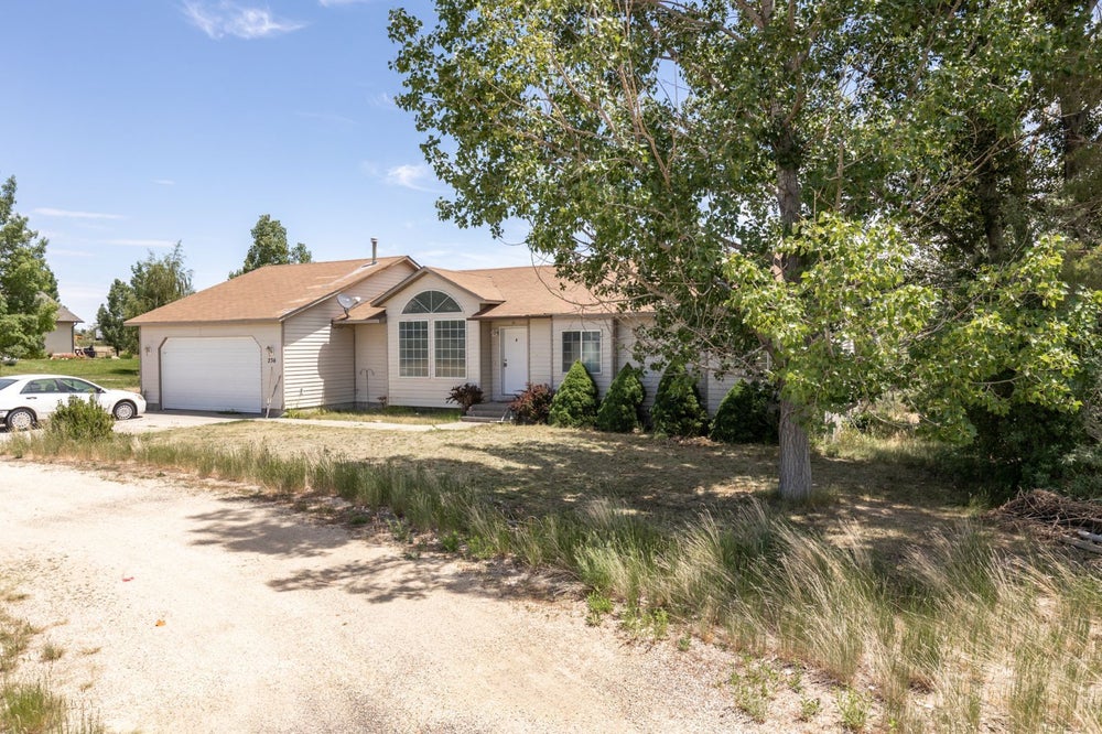 236 Viewcrest Drive, Spring Creek, NV 89815 MLS 3625011 Coldwell Banker