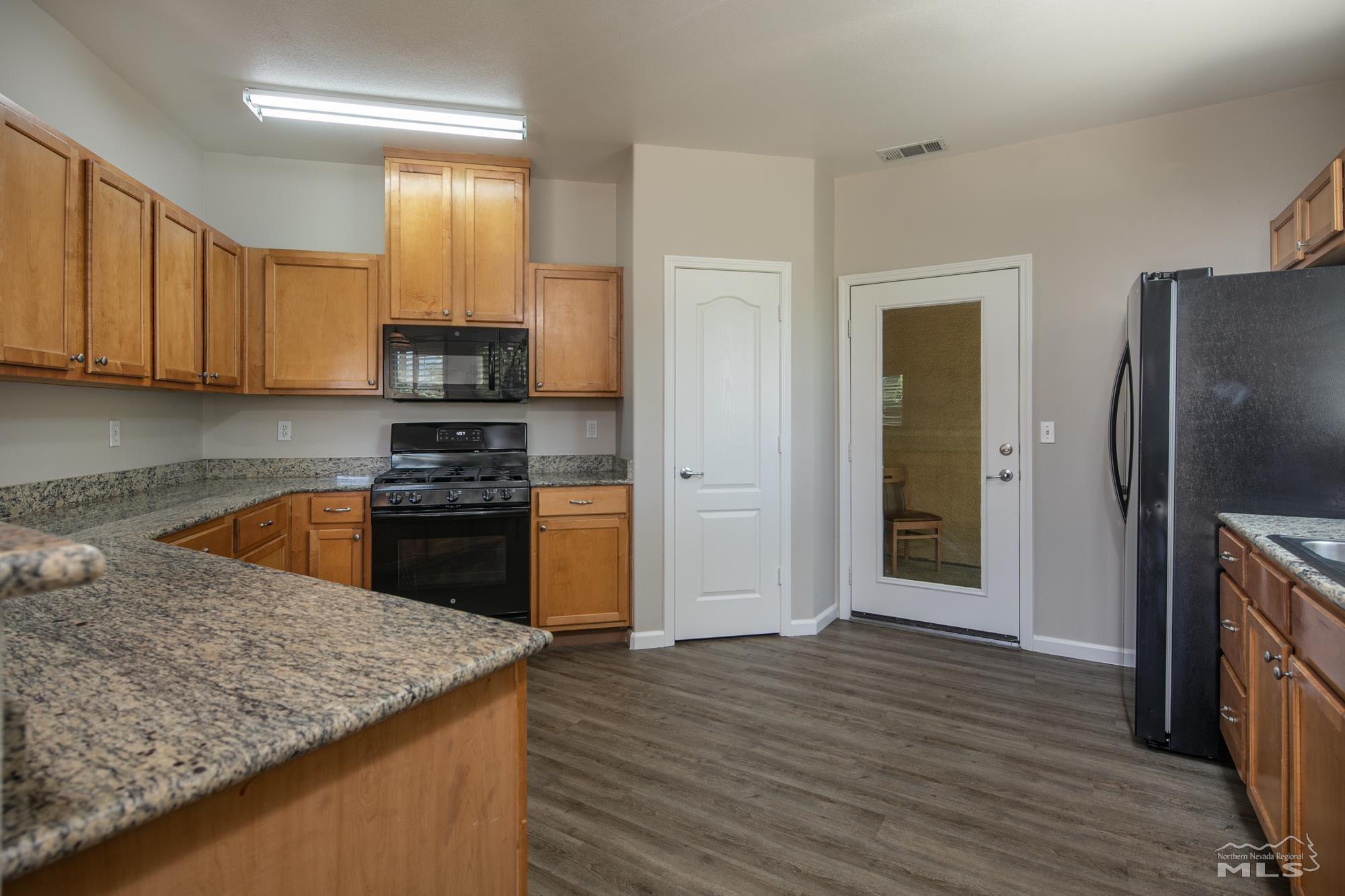 Listing view 3