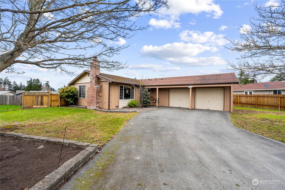 853 SW London Terrace, Oak Harbor, WA 98277 MLS 2204310 Coldwell